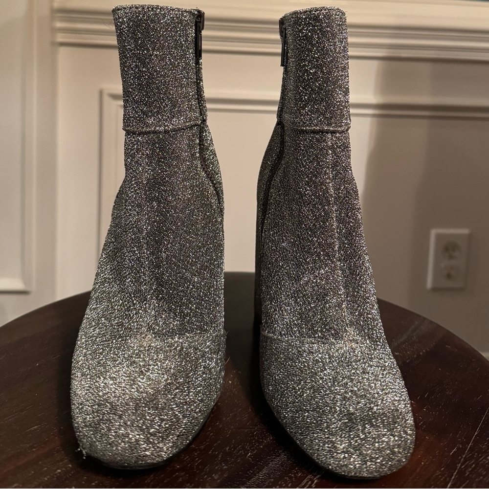 Steve Madden Goldie Silver Ankle Booties